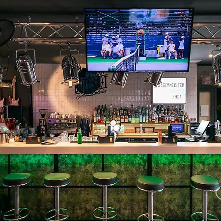 St Christopher's - Mitte * Βερολίνο