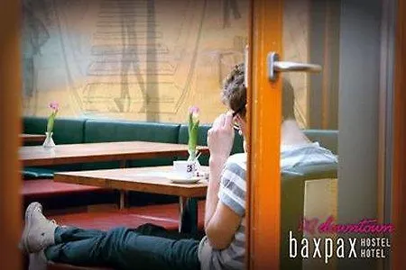 St Christopher's - Mitte *