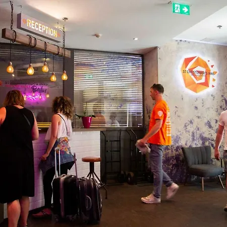 St Christopher's - Mitte